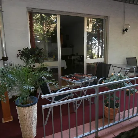 بيت ضيافة Pension-stadt-baden 3*